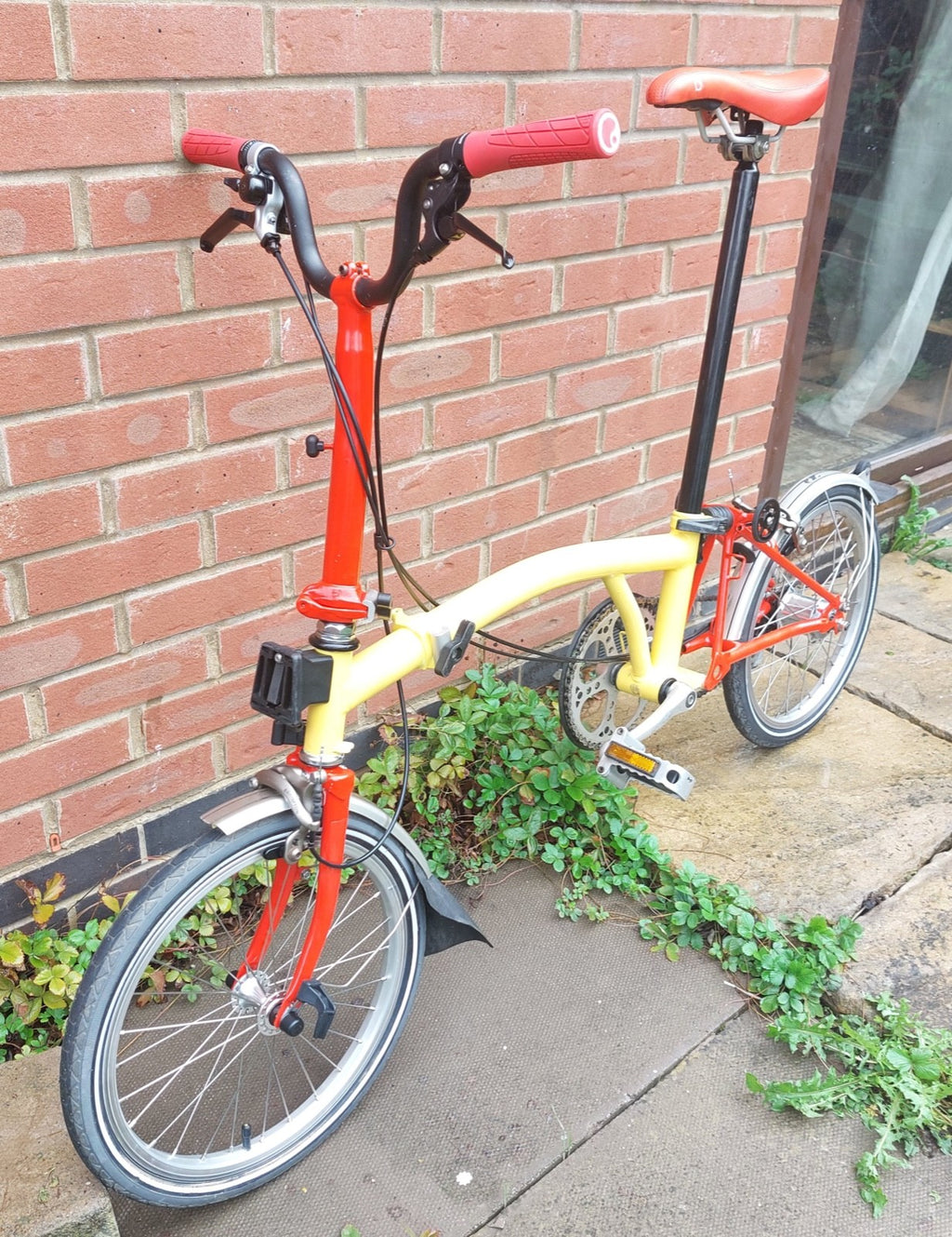 Brompton 3-Speed Red & Yellow Folding Bike + Front Travel Bag ('T-Bag')