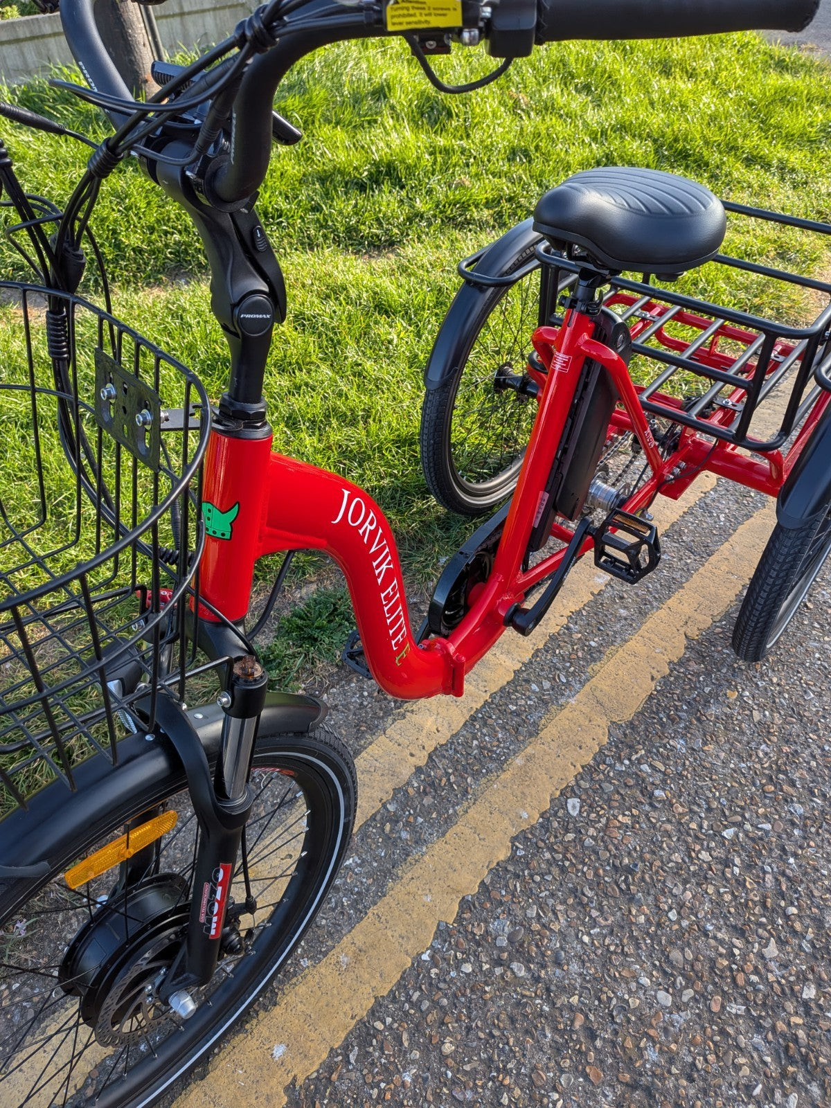 Jorvik Jet E 24 Folding Electric Tricycle, BRAND NEW!,24" WHEELS, DELIVERY POSS.