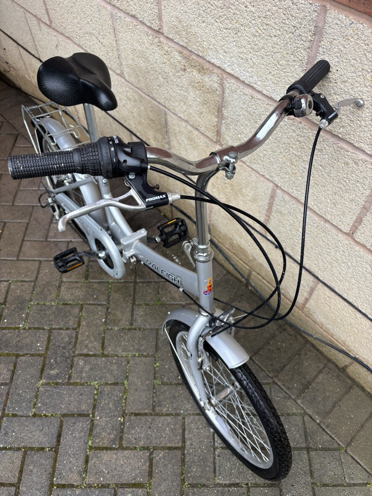 Raleigh Eclipse - 6 Speed Folding Bike - Shimano Gears - City / Commuting Bike