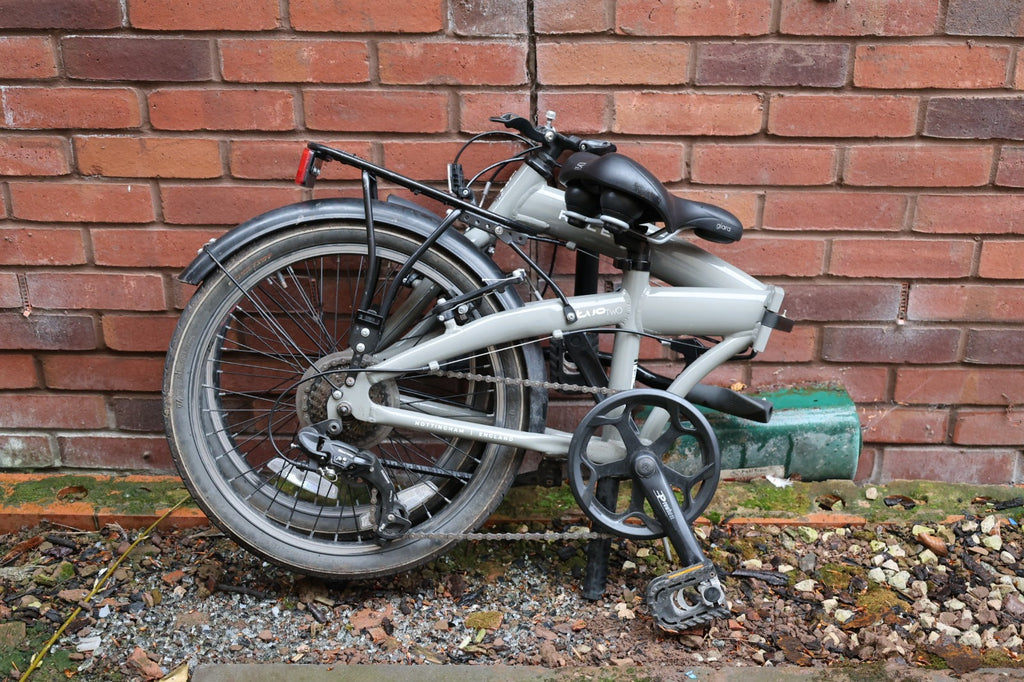 Raleigh Evo Two, folding bike, 7 speed 20" wheels - comes with extra accesories