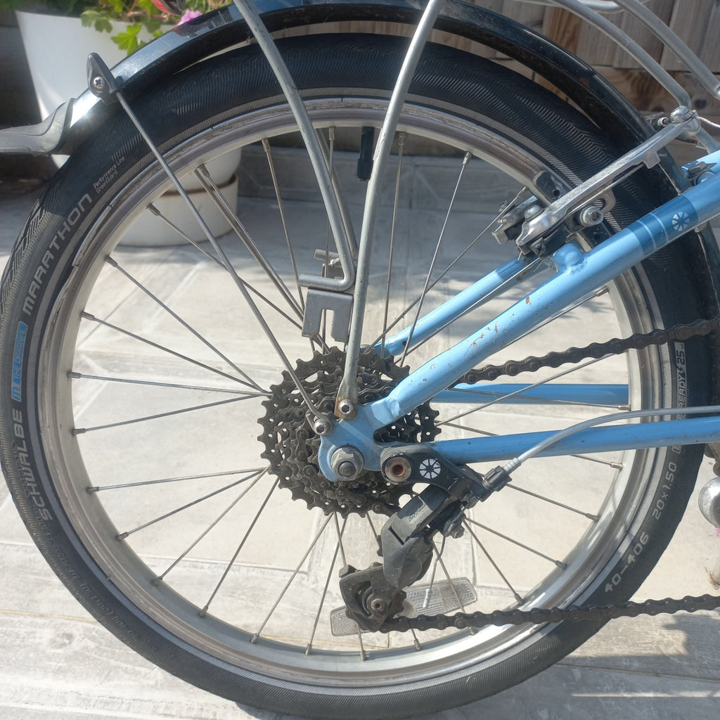 Dahon Speed D7 folding bike