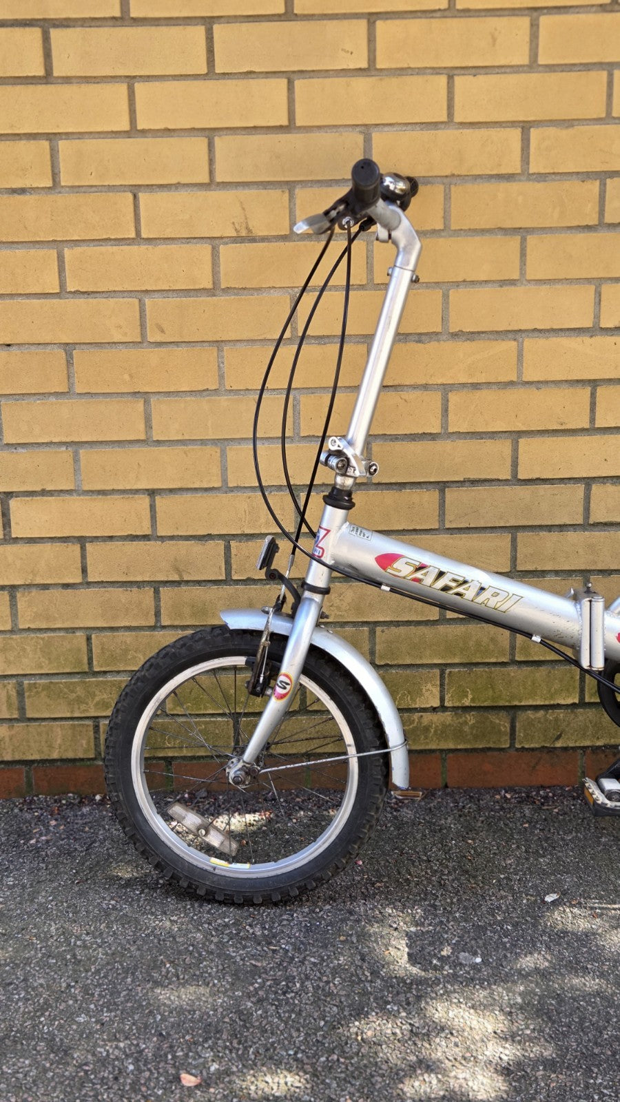 Saxon Safari Folding Bike 16"