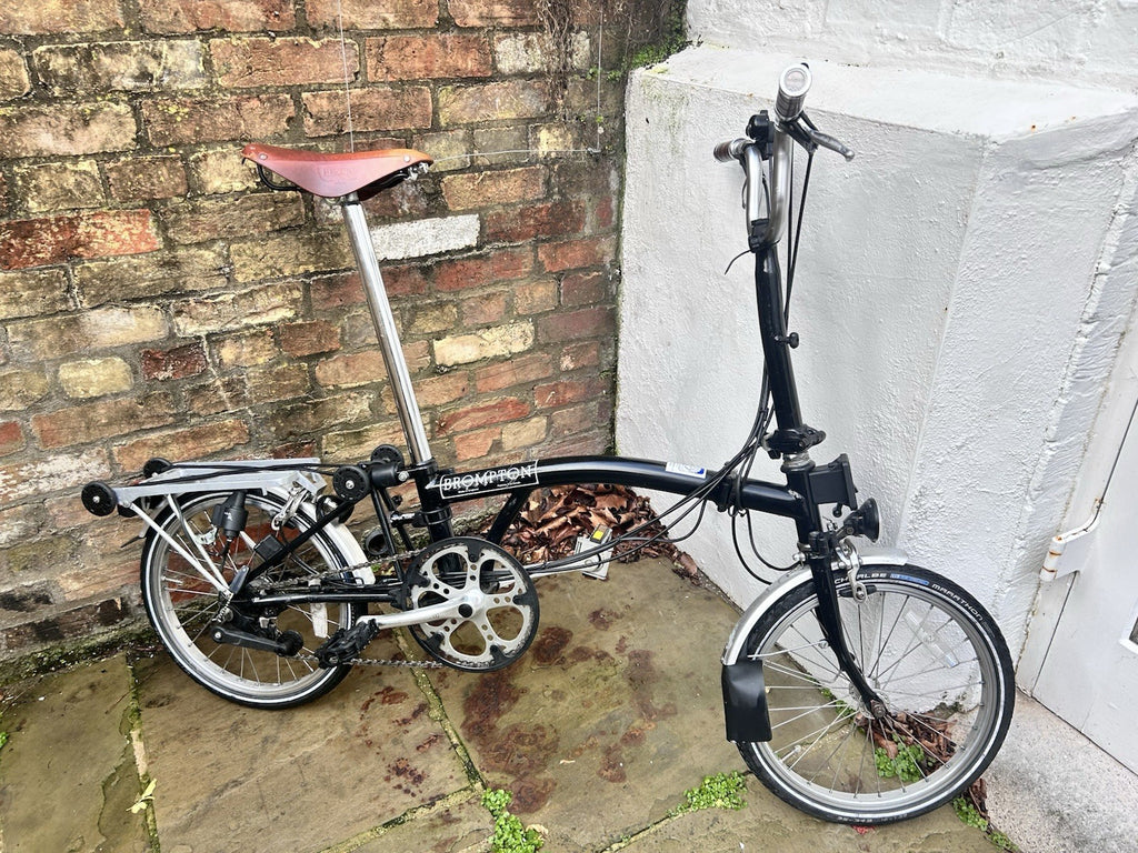 Brompton Folding Bike – 3 Speed – With Rack & Brooks Saddle – Good Condition