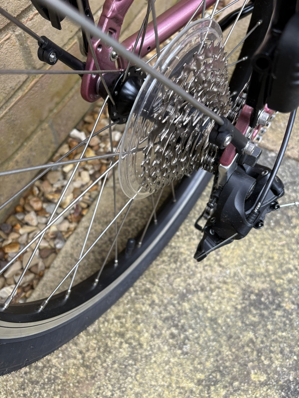 Dahon Mariner D8  8-Speed Folding Bike Black