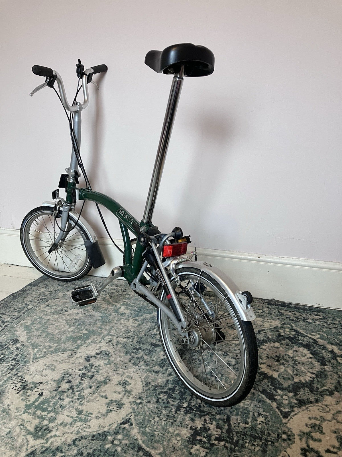 Brompton M3R folding bicycle in Racing Green - Light Leisure Used