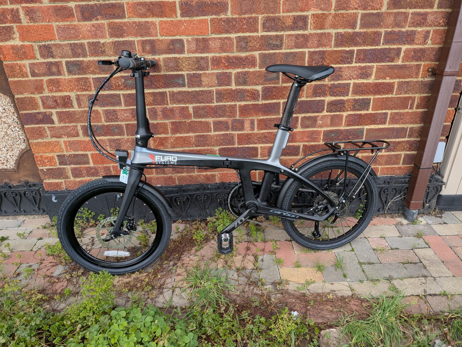 Carbon Fibre Frame folding bike,9 Speed, Hydraulic Brakes, BRAND NEW,L@@k