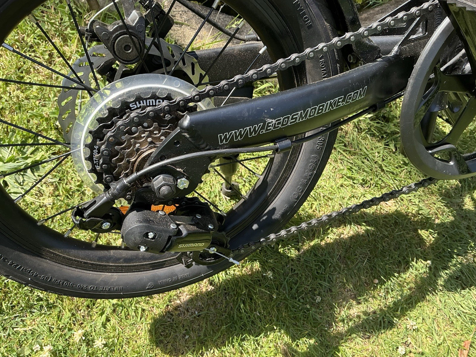 Ecosmo Folding Bicycle Black 16 Wheel with Carry Case Excellent Condition