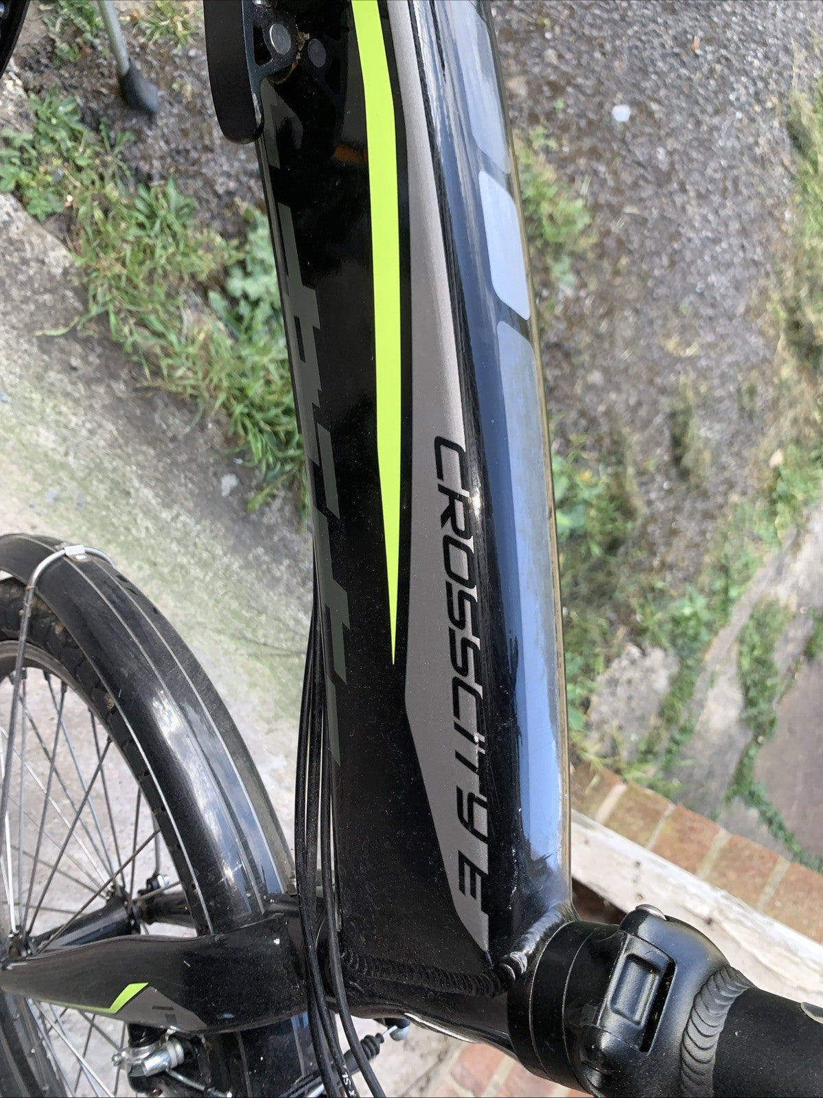 Carrera Crosscity Folding  Bike