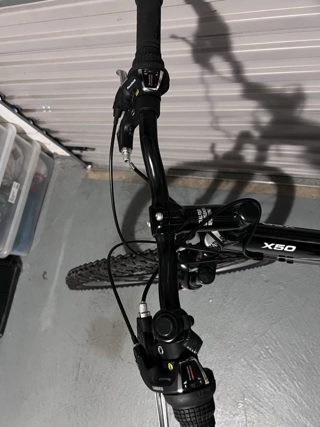 Montague X50 Folding Mountain Bike 16in Black Front Suspension V-Brake