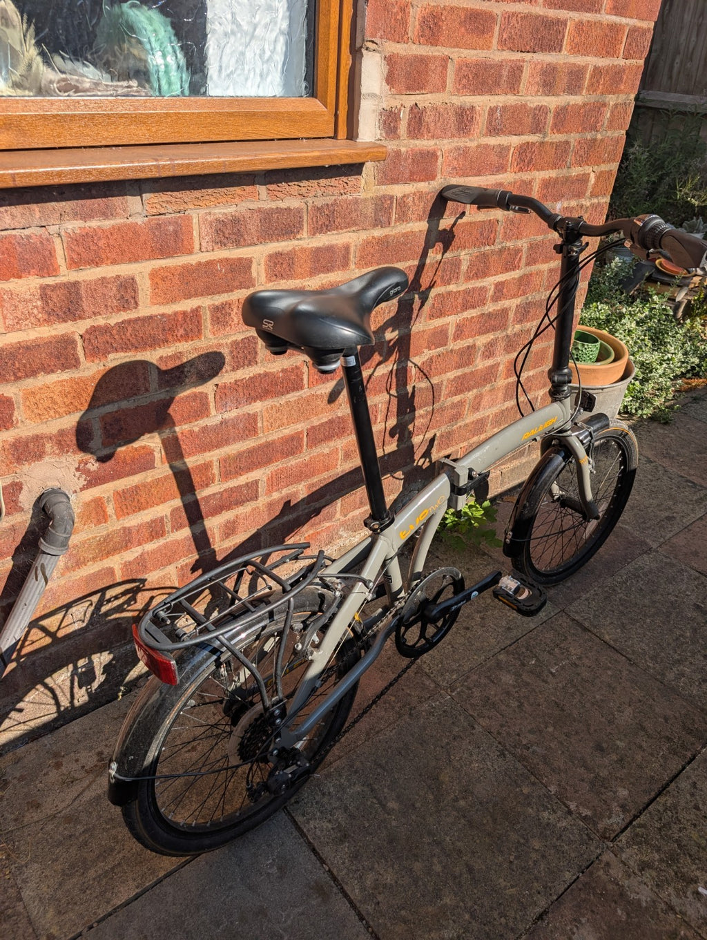 Raleigh Evo Two Folding Bike 20" Aluminium Frame Great Condition