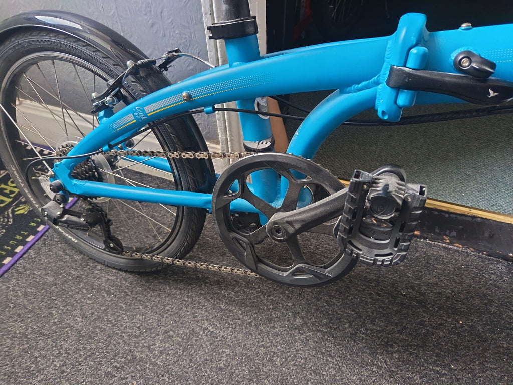 Tern Link B7 20in Folding Bike Blue 7 Speed V-Brake Mudguards Kickstand