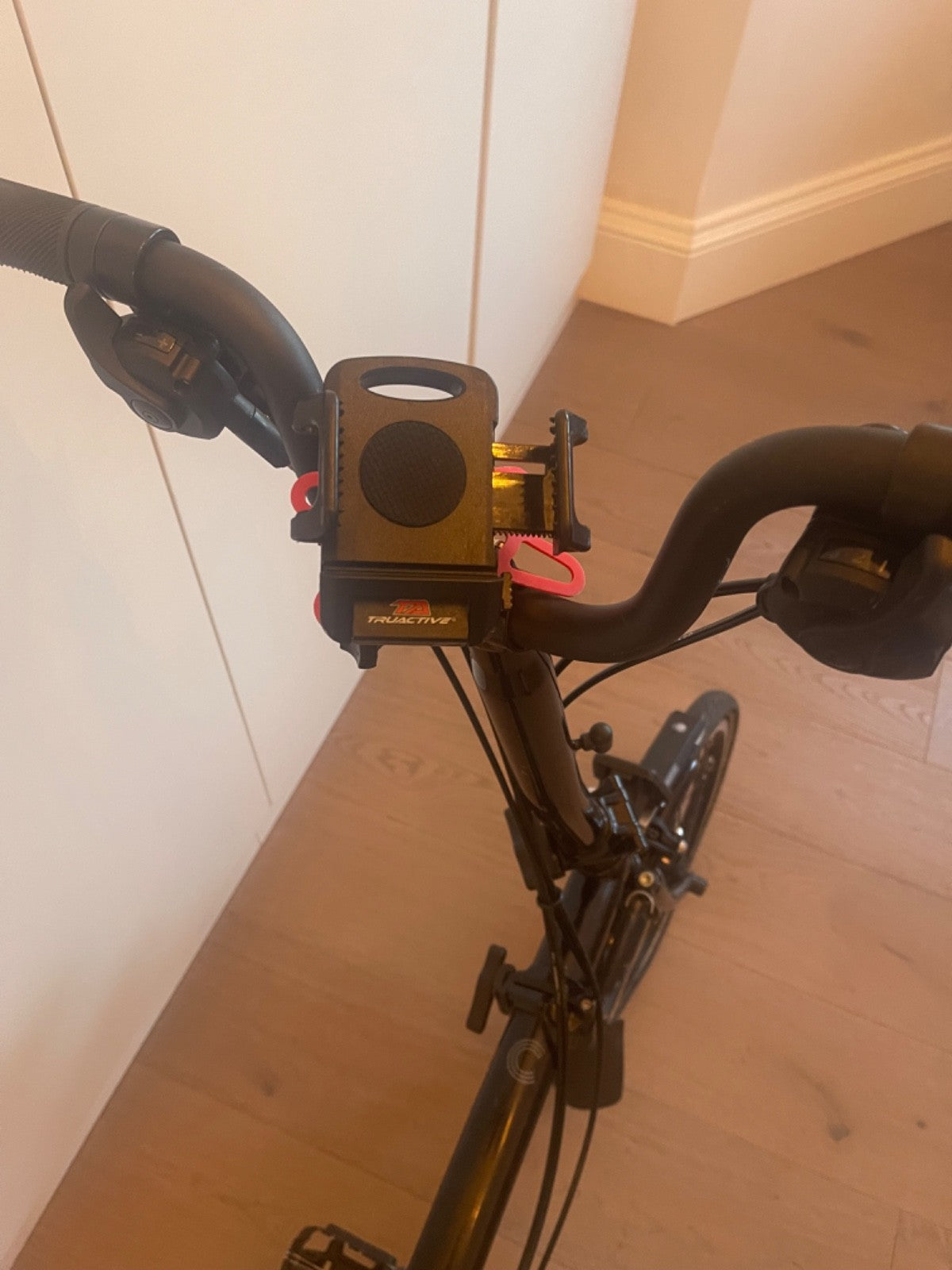 *Slight Flawed* Brompton 2022 c line special edition black 6 speed high bar bike