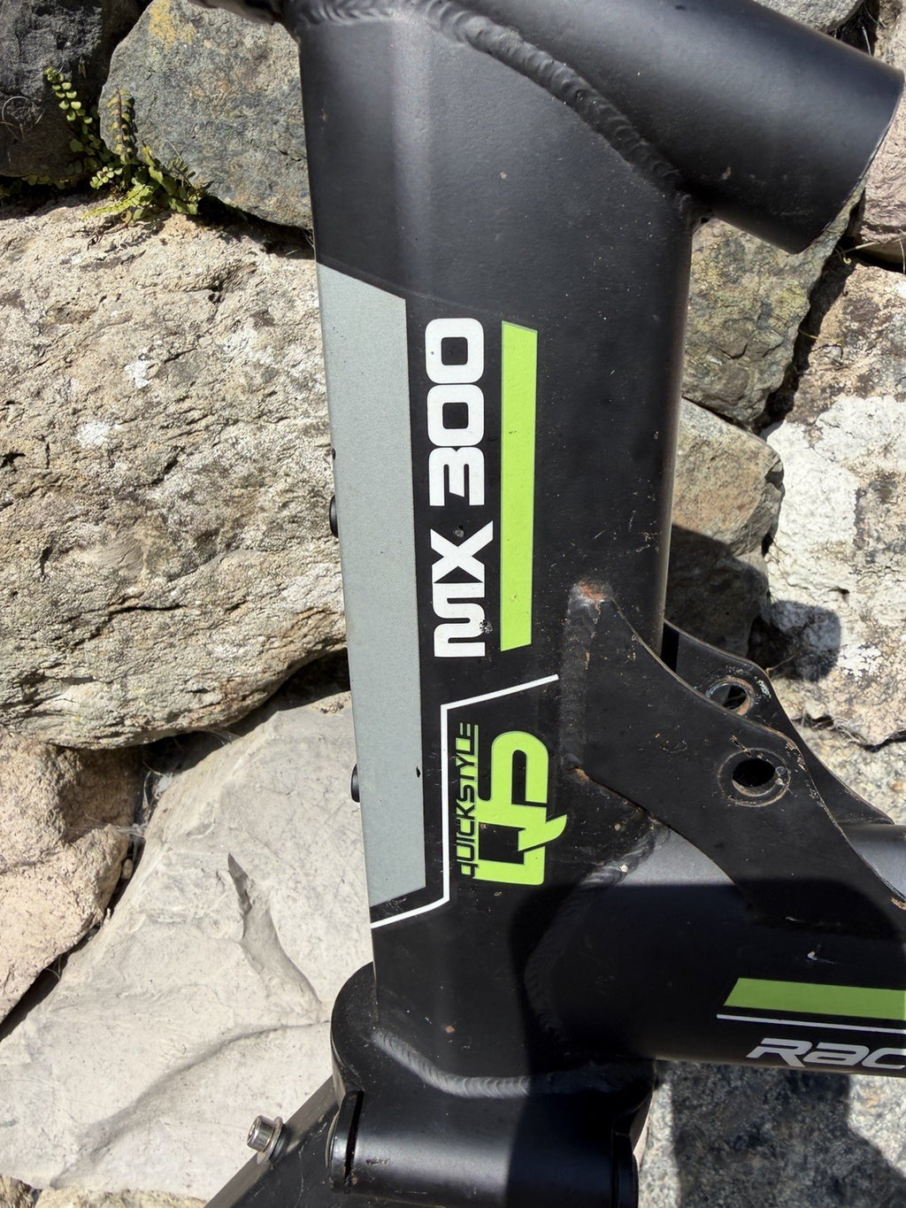 SMRLO Mountain Bike Frame Black Green Raceseng  Quickstyle MX300