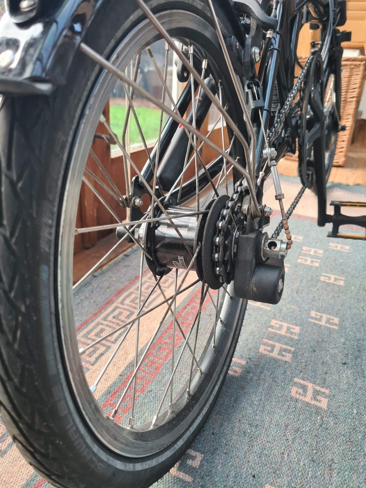 Brompton Electric C Line - 6 Speed - Mid Black + City bag