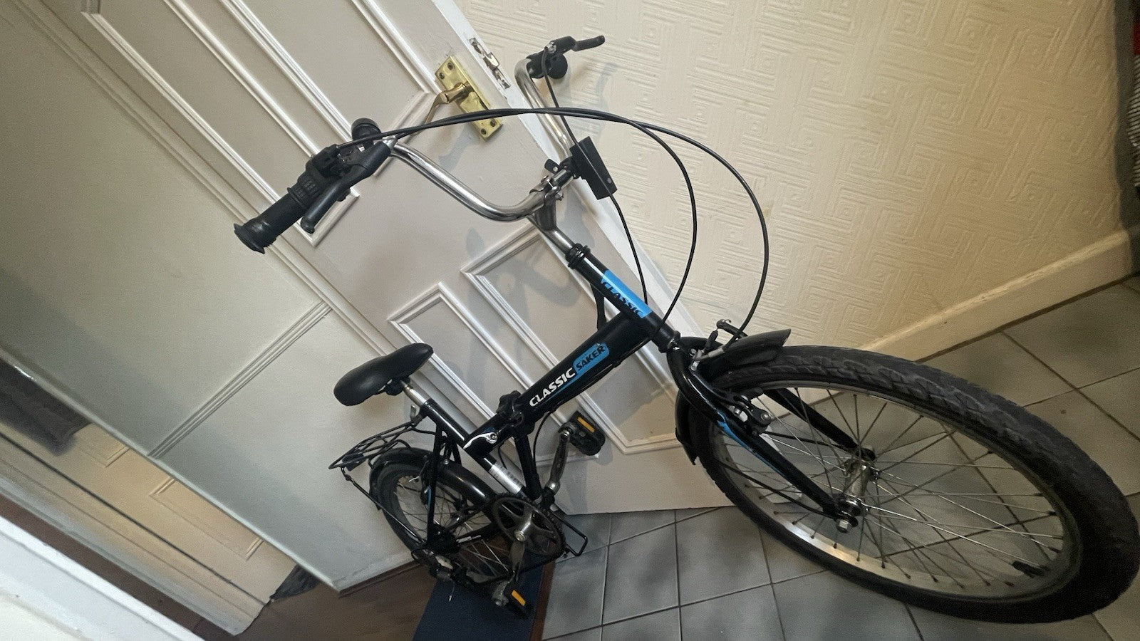 Saker Classic Chimano 20 inch folding bike collection only