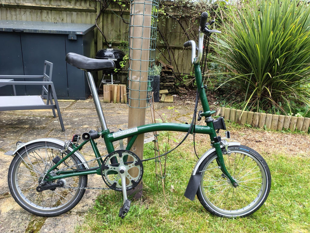 Brompton folding bike 3 speed - racing green - very good condition