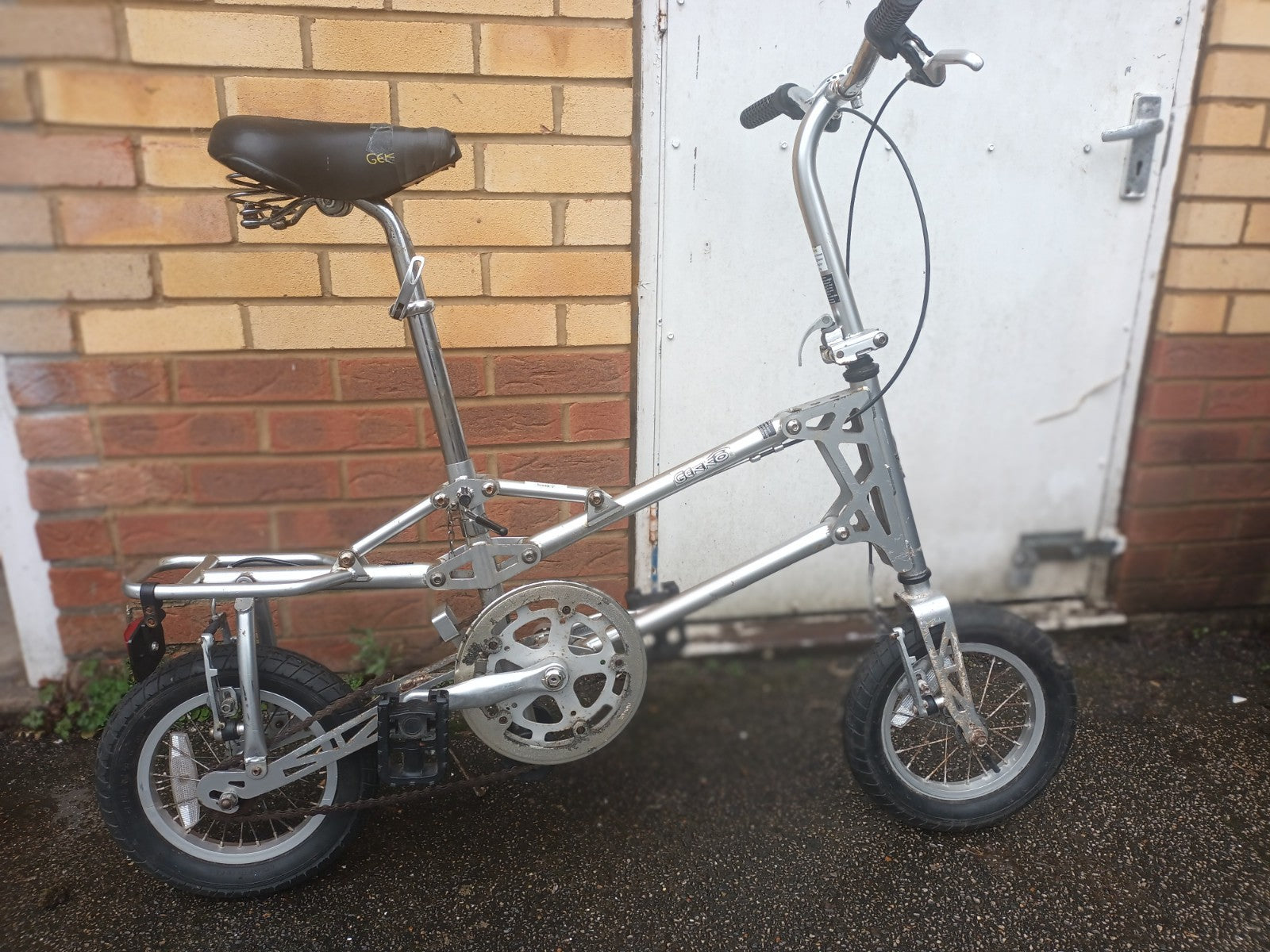 Gekko Folding Bicycle 12.5" Wheels