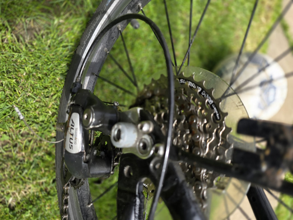 DAHON Vitesse D8 Folding bike, 8 Speed,Black,Rideable, need some minor repairs