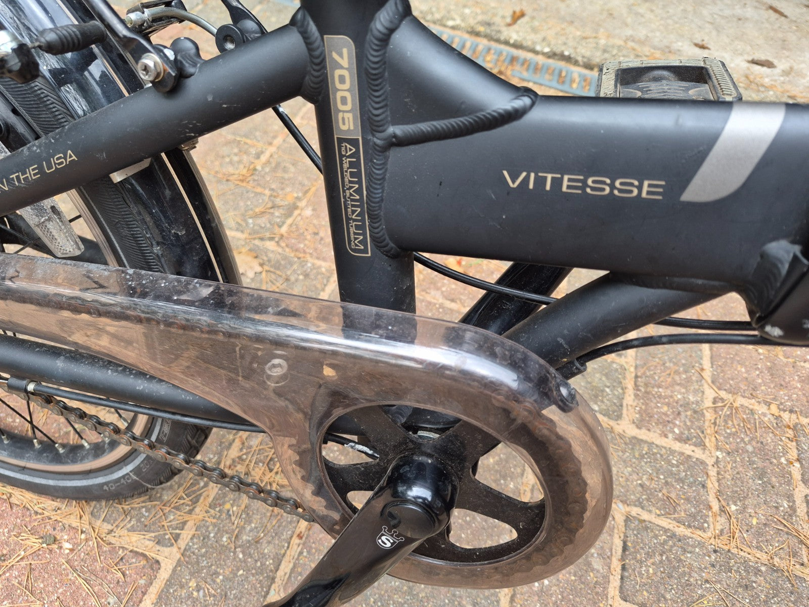 dahon vitesse folding bike