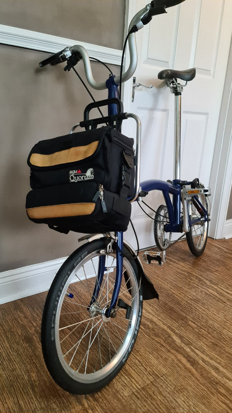 Brompton Folding Bike Blue 16in M Frame Cruiser Bar Caliper Brakes Mudguards