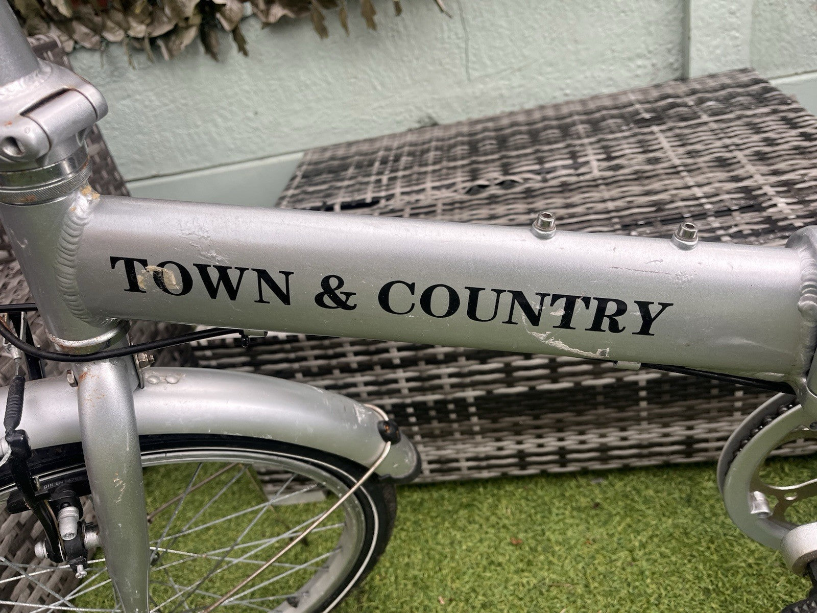 Town & Country Folding Bike 20in Silver Aluminium, Rear Rack, Mudguards