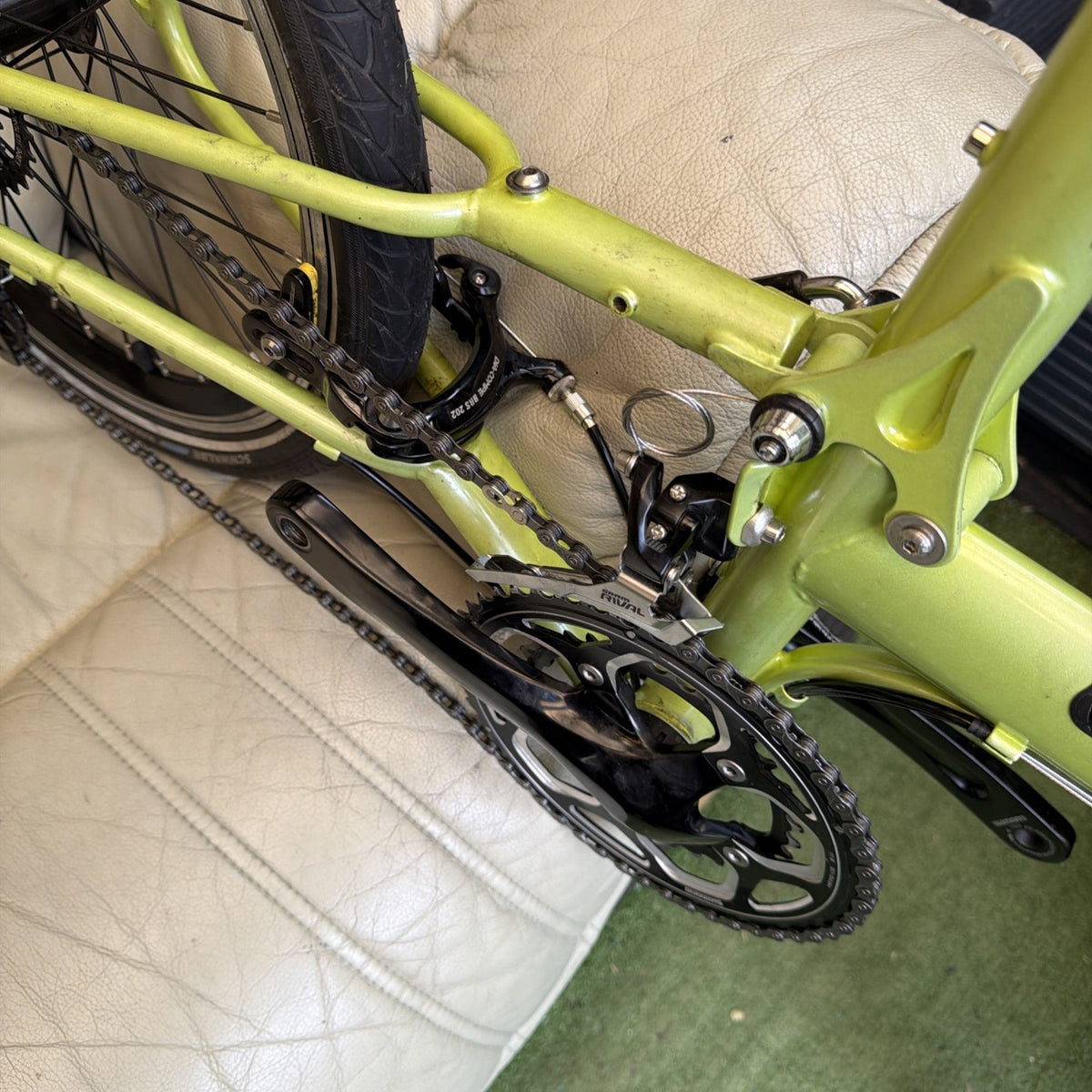 ￼ Bike Friday Folding Bike, 20 Inch Wheels 14 Speed ￼