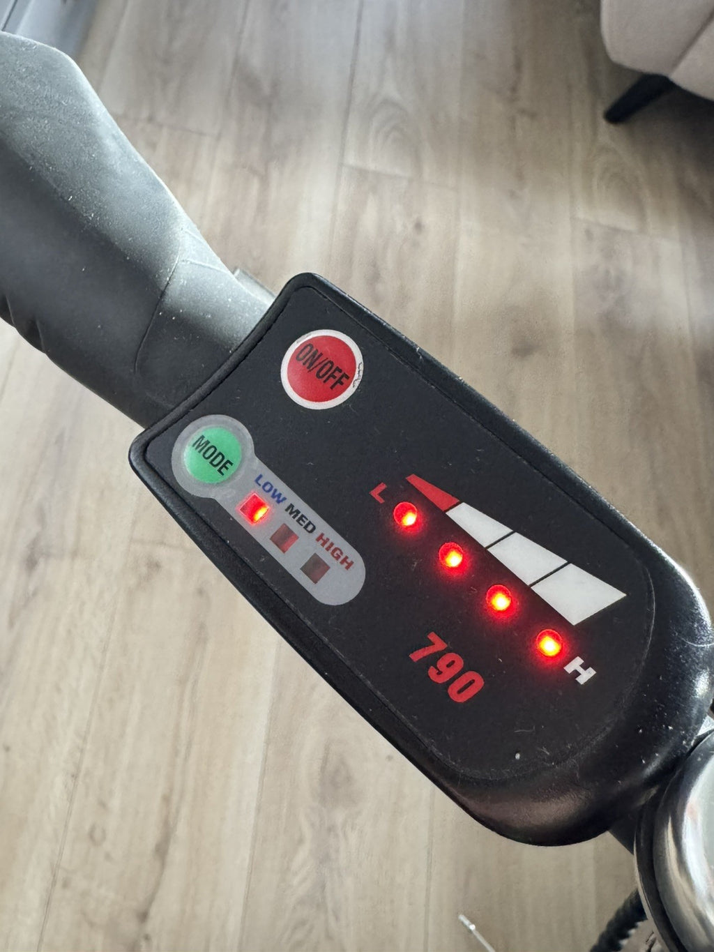 Carrera Crosscity  Bike Pedal Assist