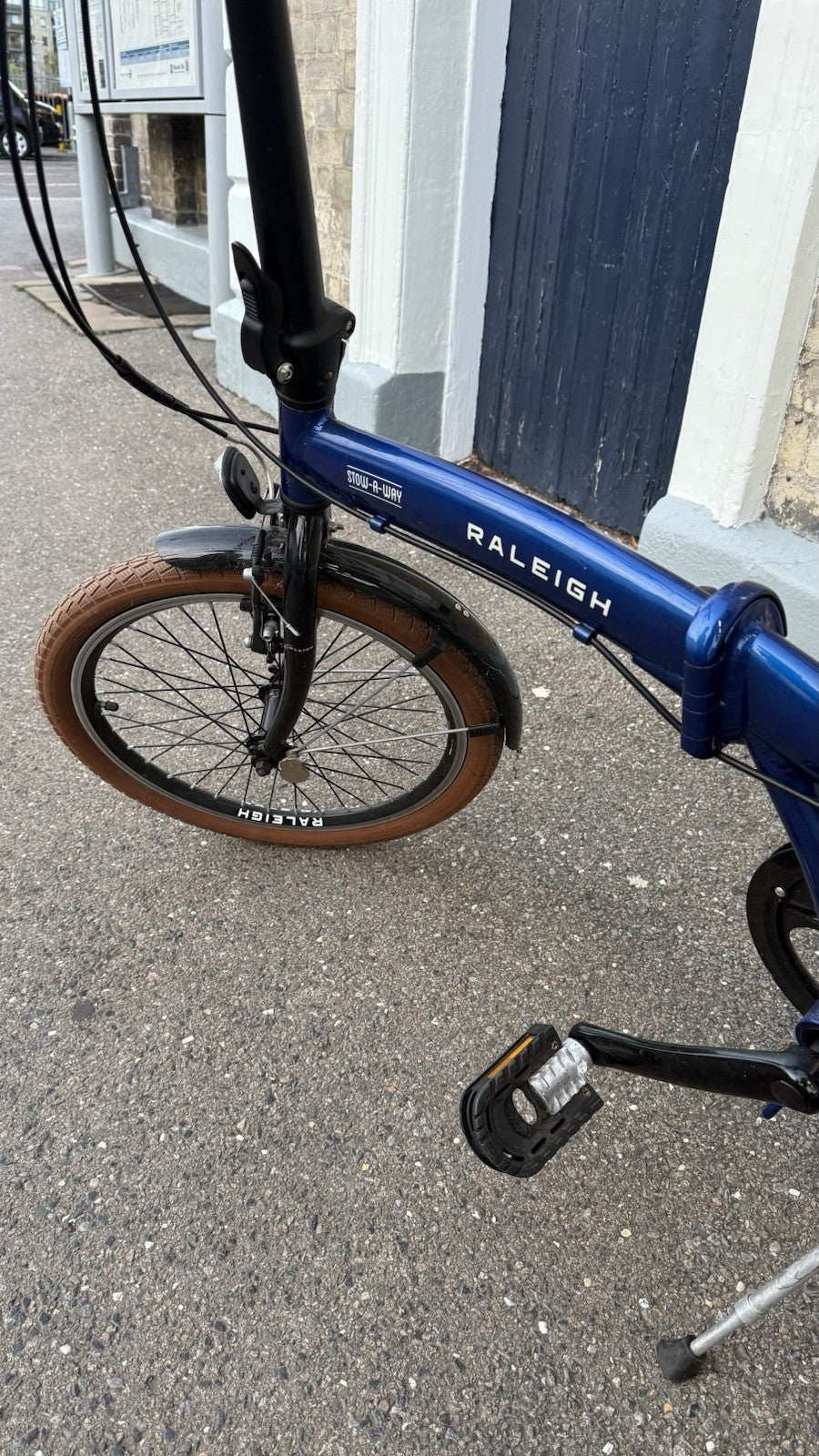 Raleigh Stowaway Folding Bike