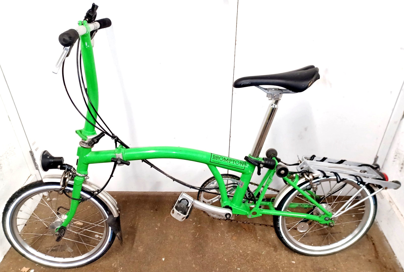 Brompton 3 Speed Folding Bike in Green 2008 Model.