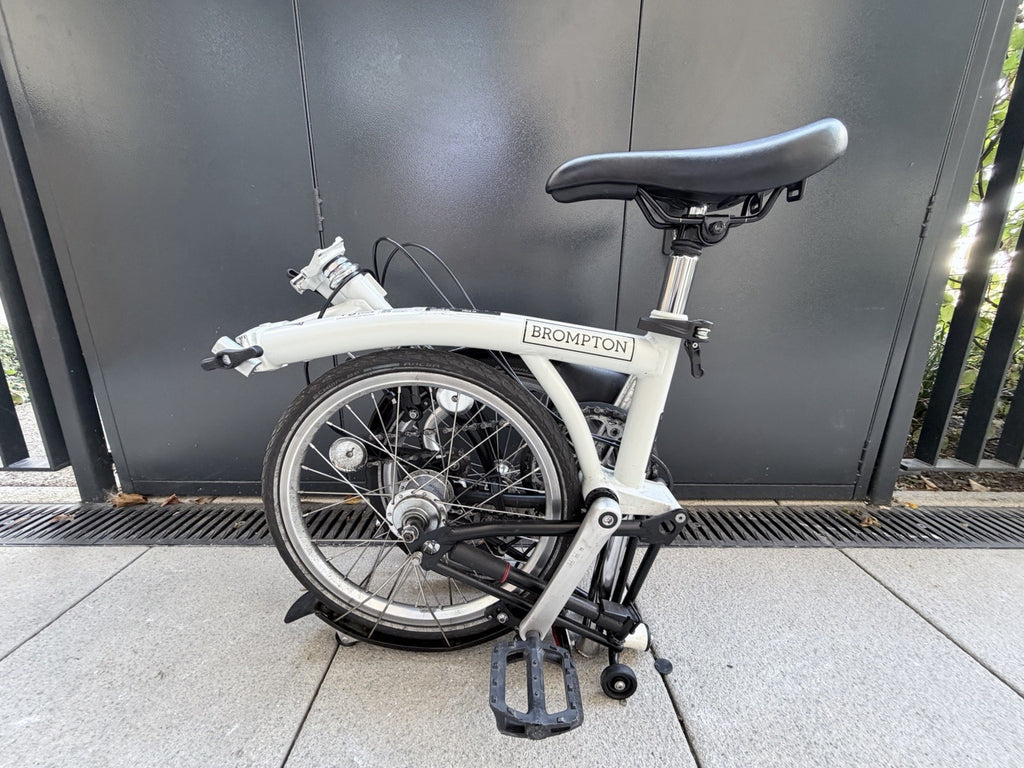 Brompton Folding Bike - A Line 3-speed - White 2024 Model