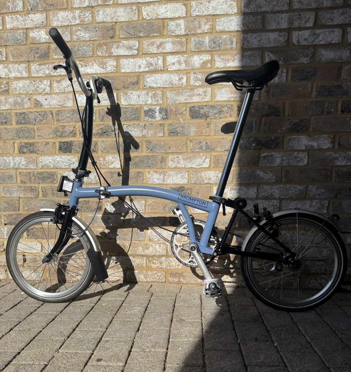 Brompton Cloud Blue & Black - C Line Mid M3L - WORLDWIDE SHIP - Top Condition