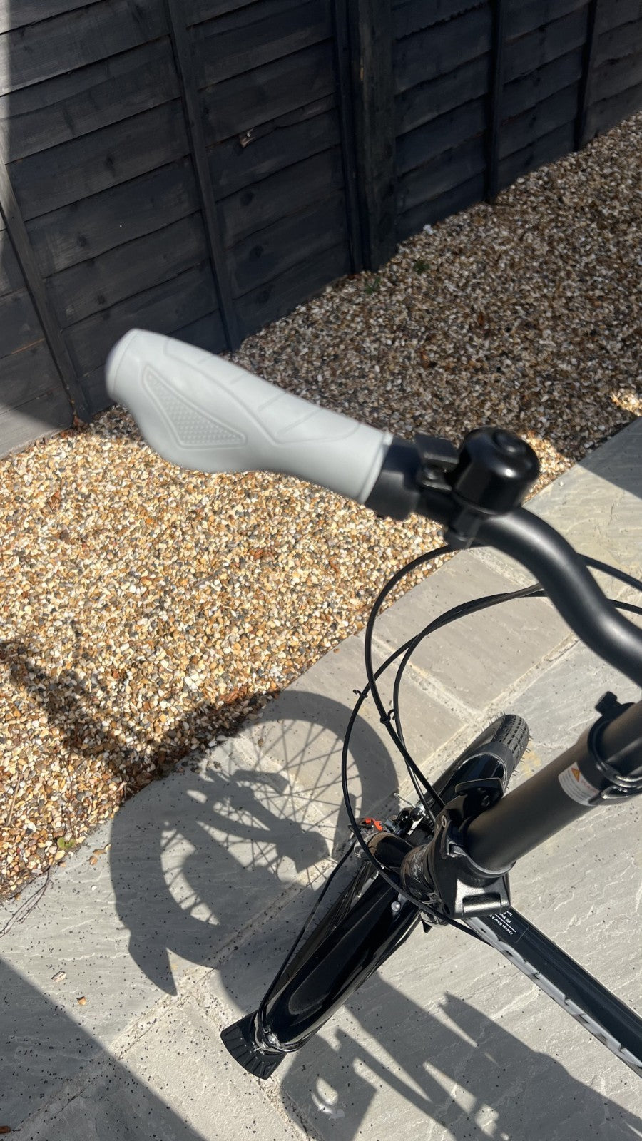 Bounty 20” Folding Bike Black + Cover & Folding strap – Excellent Condition
