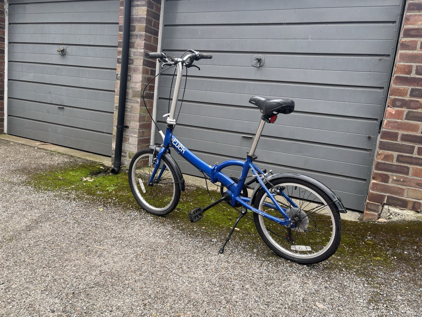 Apollo Tuck Folding Bike, blue collect only Ealing
