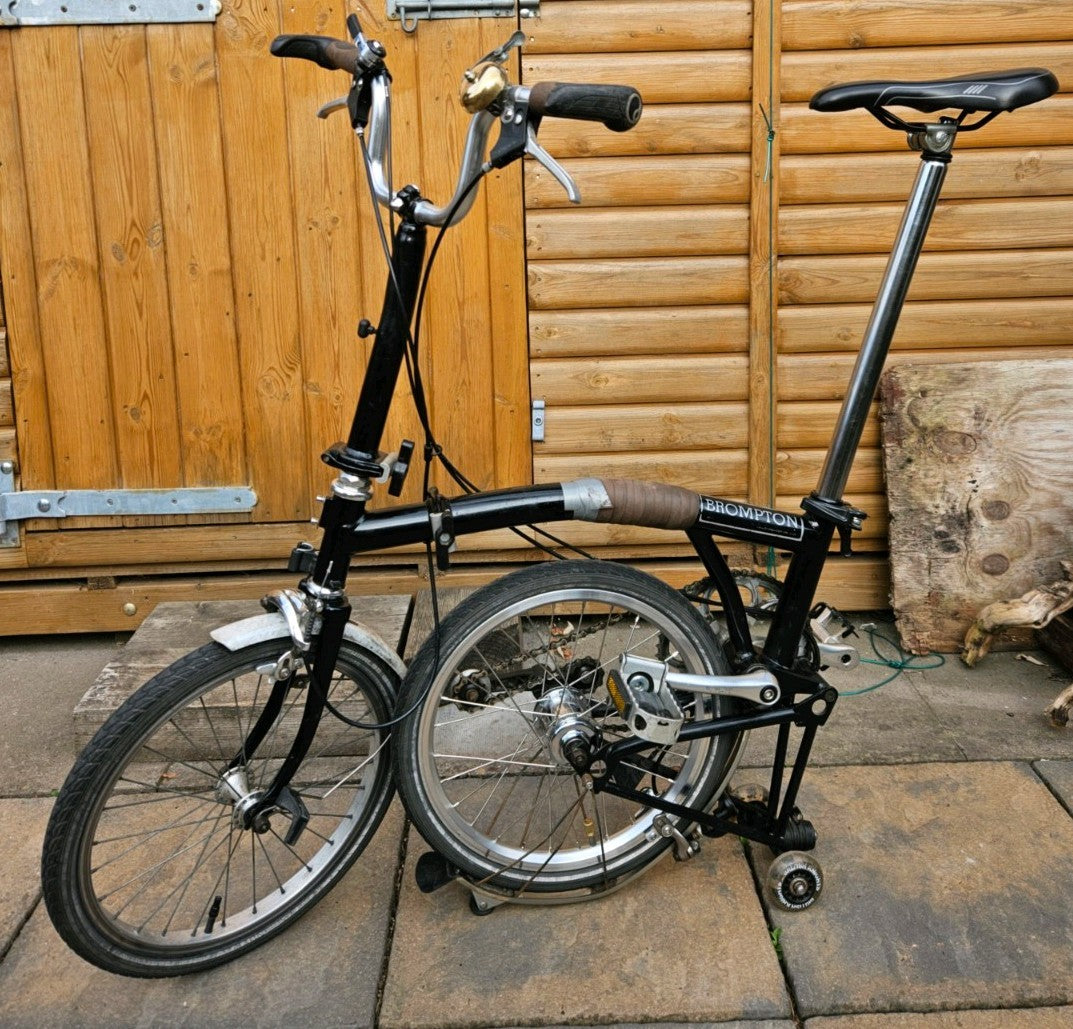 Brompton Folding Bike - 3 Speed - Good Condition - Black - Read Notes