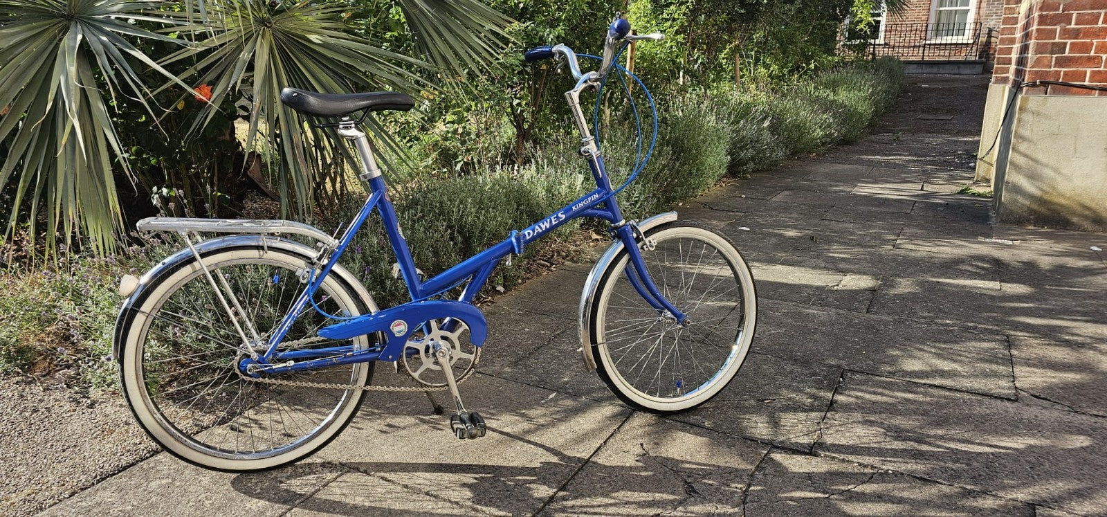 Classic Dawes Folding Kingpin - Excellent Condition