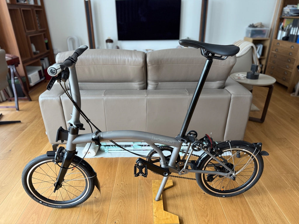 Brompton T-Line 4-Speed Titanium Folding Bike Low Handlebar- Excellent Condition