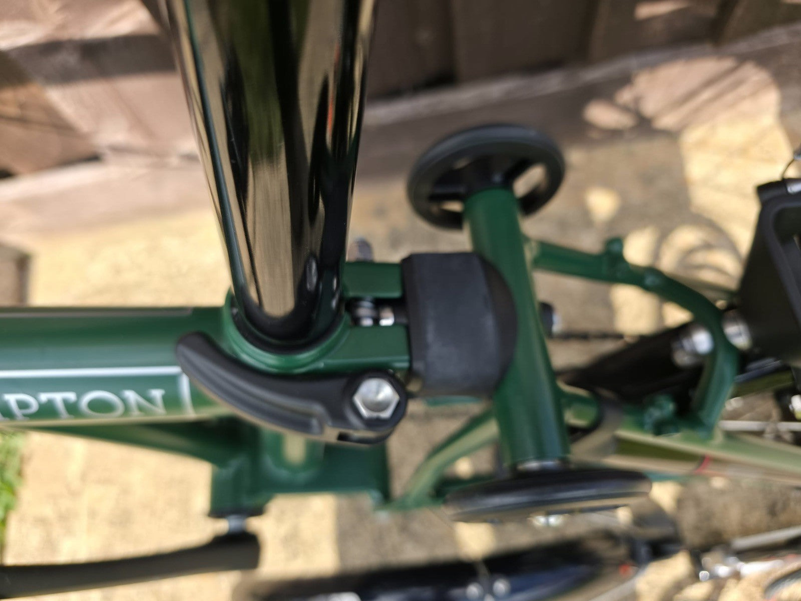 Brompton C Line 12-Speed hi Bar 2026 Racing Green Folding Bike