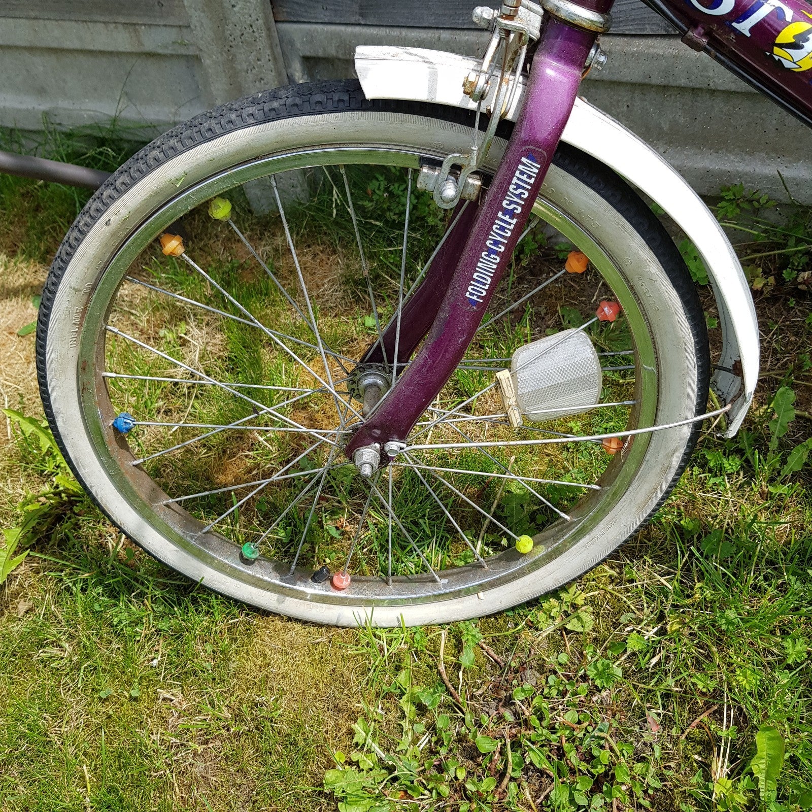 UNIVERSAL STOWAWAY BIKE - Useable Condition