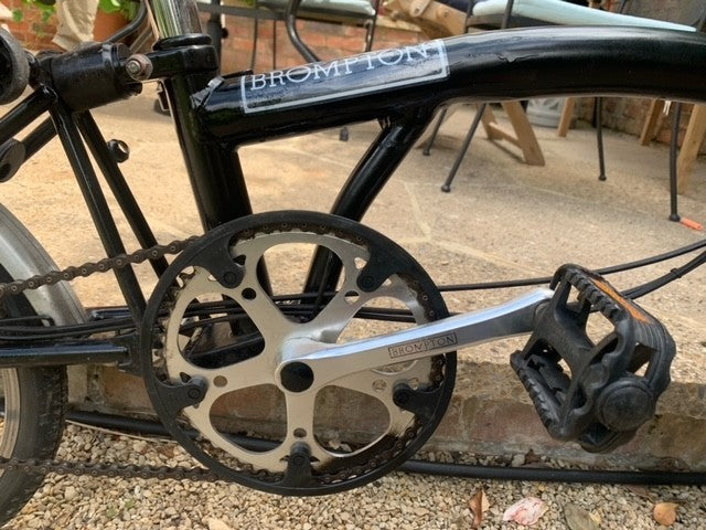 Classic 3-speed Brompton fold up bike with travel bag - great condition