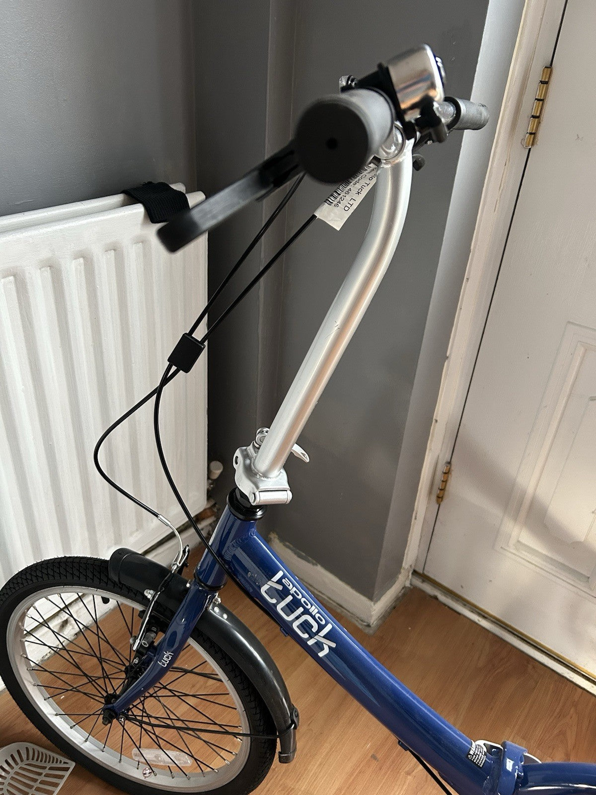 Apollo Tuck 20'' Lightweight Folding Bike Single Speed Blue
