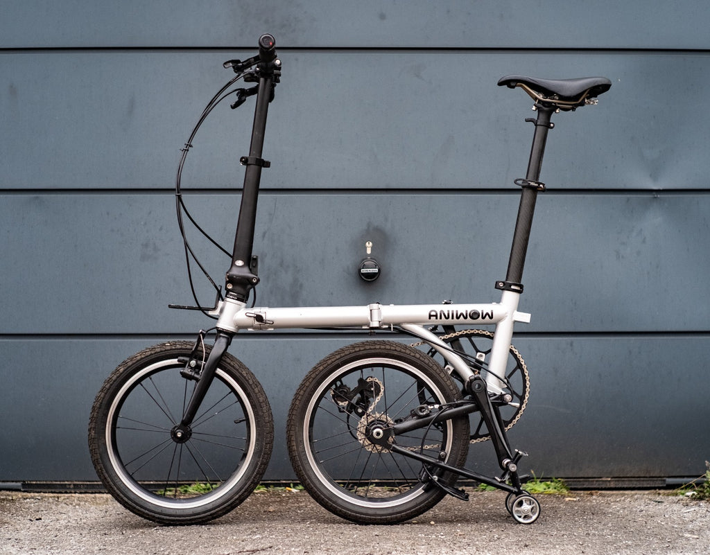 Aniwow AW16  Folding Bike 16 Inch Wheels 5 Speed Shimano, Carbon Fibre Seat Post