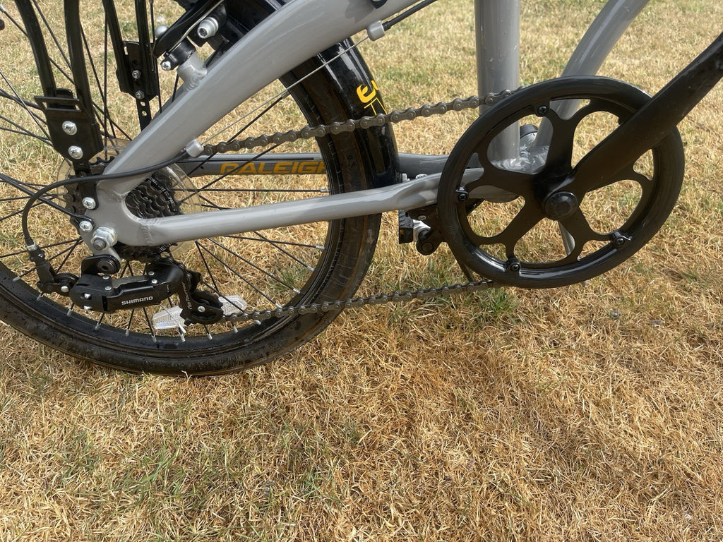 Raleigh Evo Two Folding Bike Excellent Condition Collection Only