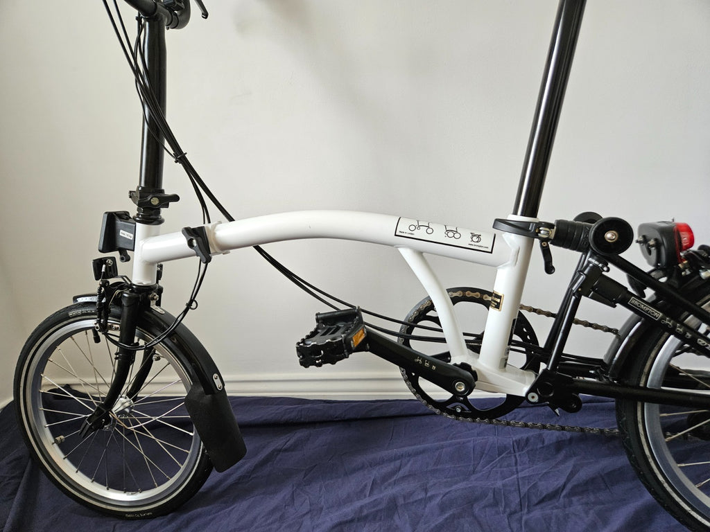 Brompton M6L - 6 Speed - C Line - Mid- White