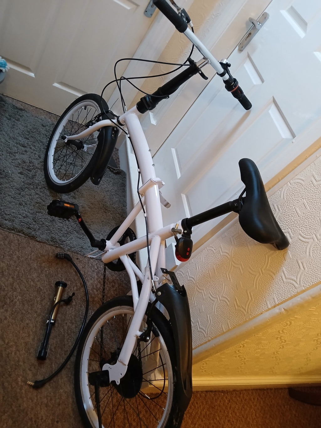 White Folding Bike Foldable City Bike for Adult 20" Commute Bicycle 6 Speed Gear