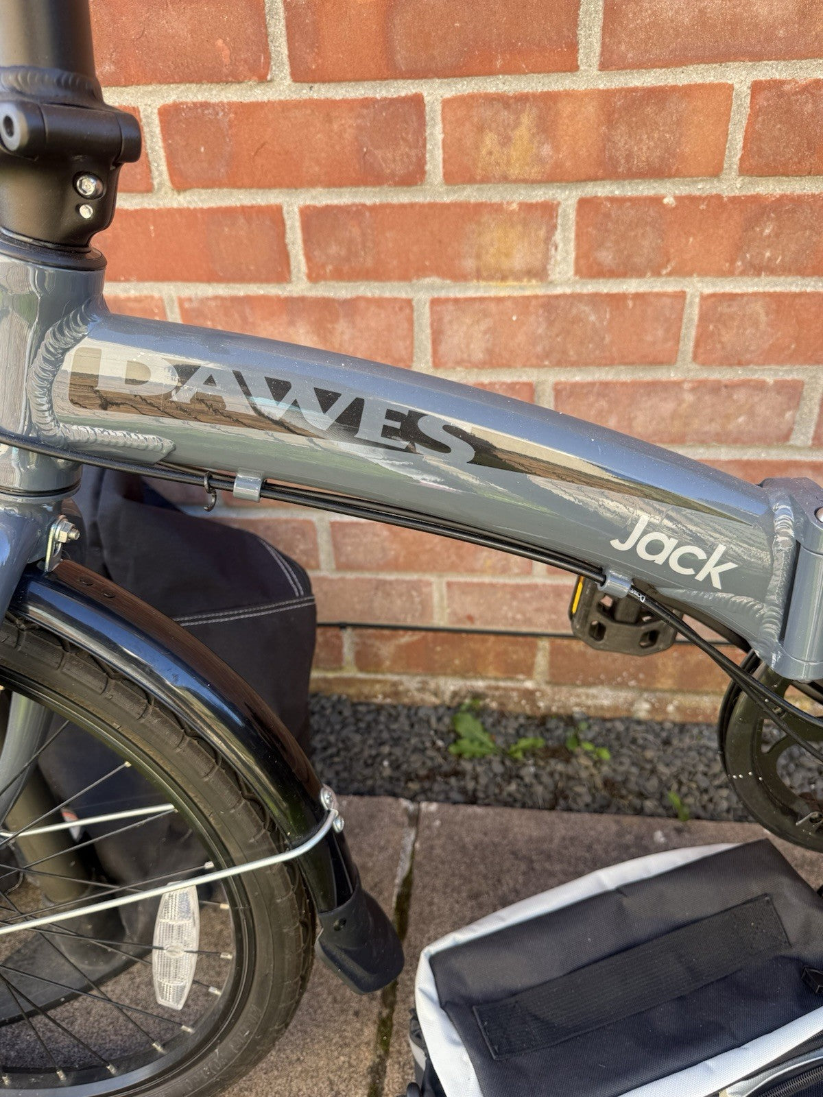 Dawes Jack 20in Folding Bike 6 Speed Grey/Black Rear Rack Mudguards