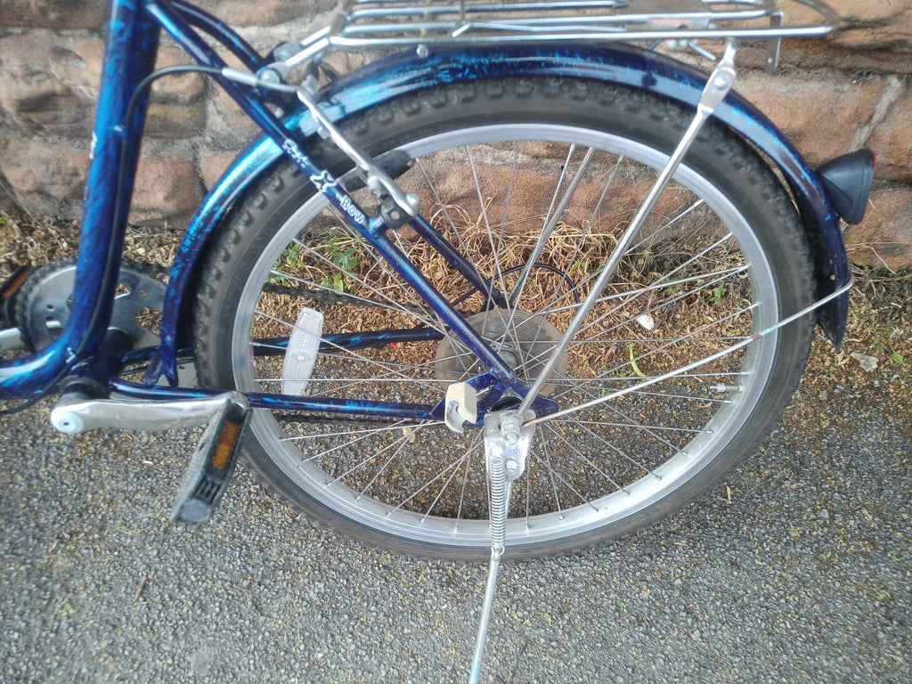 avelo x row folding bike 24-inch wheels