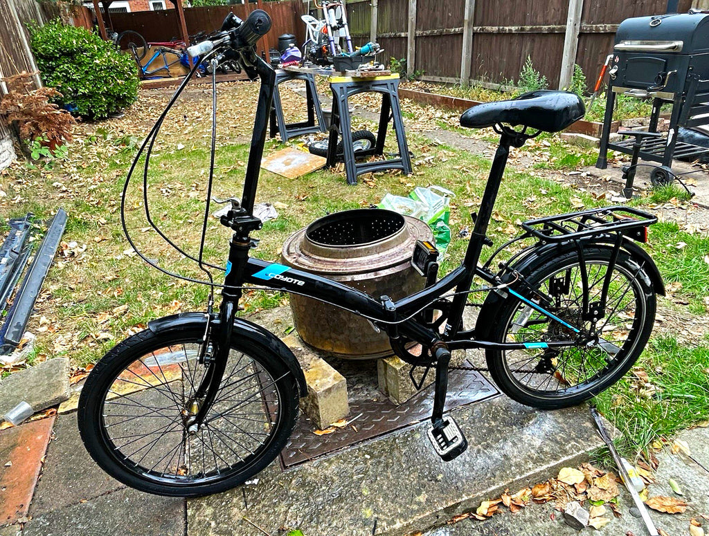 Coyote Folding Bike Black 20in Wheels Rear Rack Mudguards Reflectors Hub Gears
