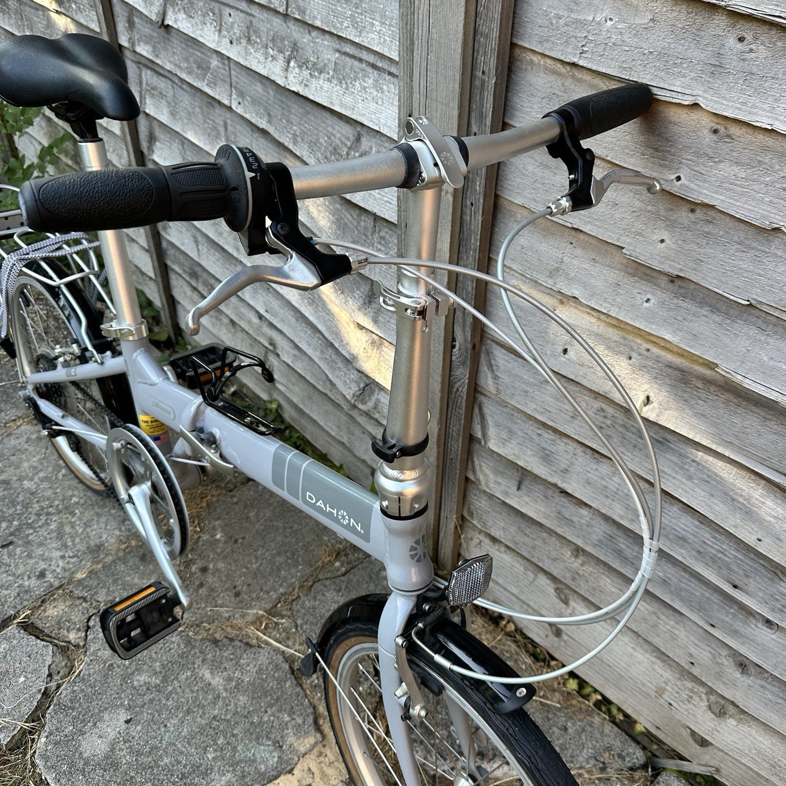 Dahon Vitesse Grey Folding Bike 20 Wheels 7 SPD Fantastic Condition Great Price
