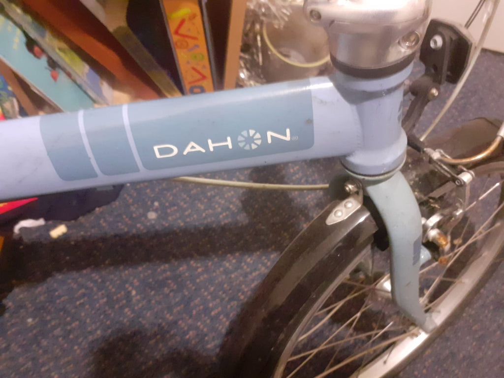 Dahon Speed D7 Folding Bike, 7-Speed SRAM Grip Shift, Carry Bag, Used 3 Times