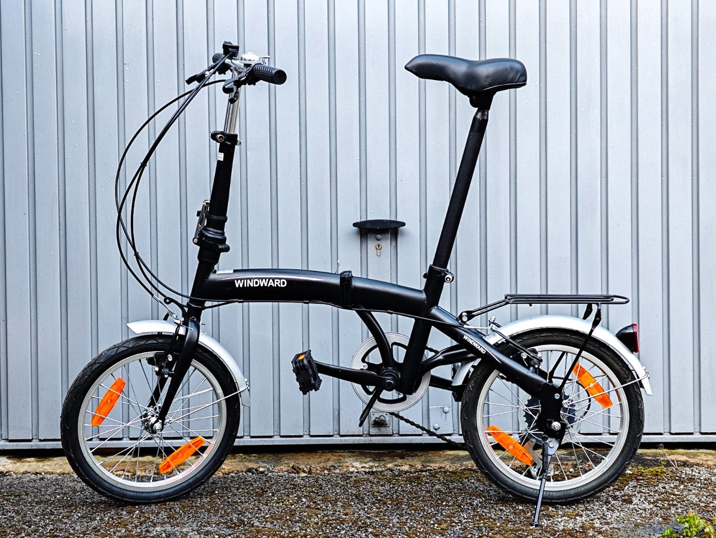 Windward Folding Bike   6 Shimano  Gears  16' Wheels' Bicycle  Fold Up v-Brakes